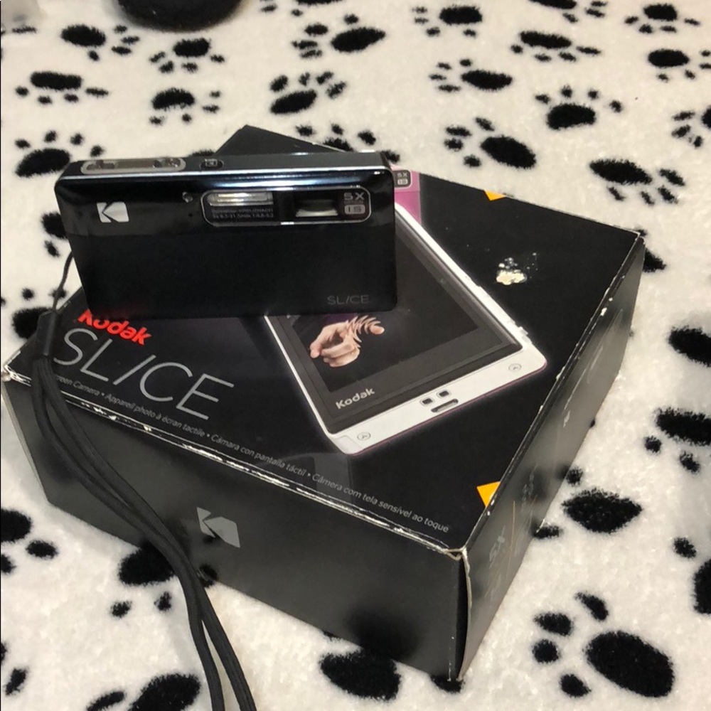 Touchscreen Camera - image 2